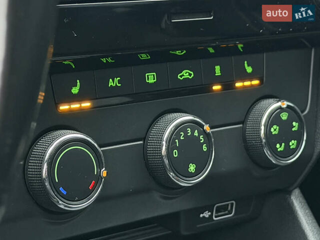 Синій Шкода Октавія, об'ємом двигуна 1 л та пробігом 158 тис. км за 12700 $, фото 21 на Automoto.ua