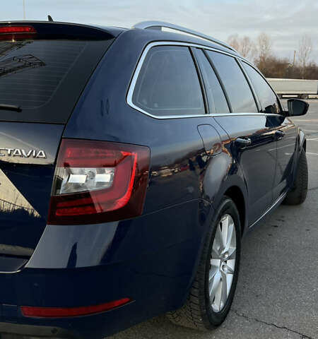 Синий Шкода Октавия, объемом двигателя 1.6 л и пробегом 260 тыс. км за 14200 $, фото 8 на Automoto.ua