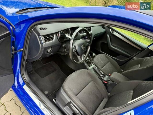 Синий Шкода Октавия, объемом двигателя 2 л и пробегом 226 тыс. км за 13999 $, фото 23 на Automoto.ua