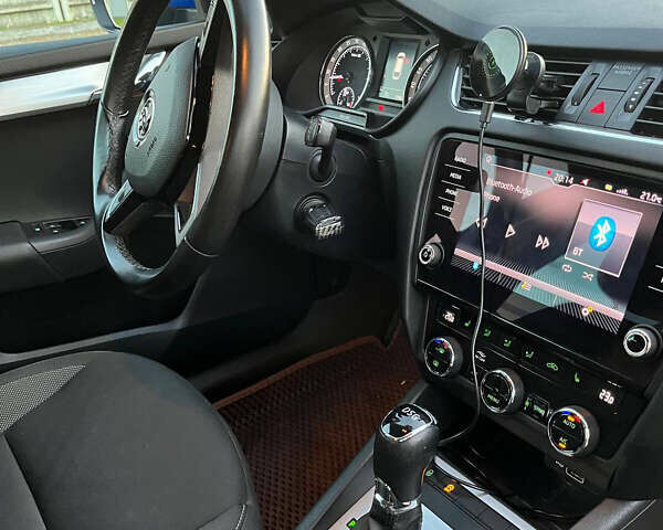 Синій Шкода Октавія, об'ємом двигуна 1.6 л та пробігом 198 тис. км за 13900 $, фото 10 на Automoto.ua