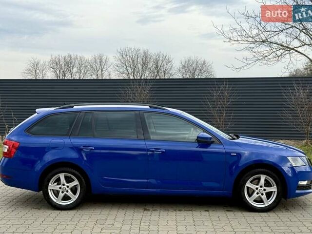 Синий Шкода Октавия, объемом двигателя 2 л и пробегом 226 тыс. км за 13999 $, фото 16 на Automoto.ua