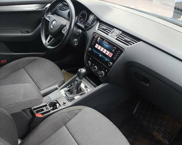 Синій Шкода Октавія, об'ємом двигуна 0 л та пробігом 177 тис. км за 14200 $, фото 19 на Automoto.ua