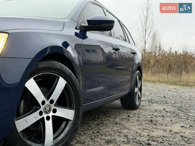 Синій Шкода Октавія, об'ємом двигуна 1 л та пробігом 158 тис. км за 12700 $, фото 2 на Automoto.ua