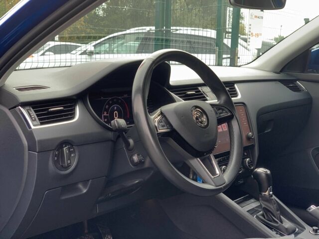 Синий Шкода Октавия, объемом двигателя 2 л и пробегом 254 тыс. км за 16155 $, фото 9 на Automoto.ua