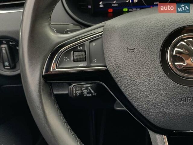 Синій Шкода Октавія, об'ємом двигуна 2 л та пробігом 254 тис. км за 16155 $, фото 40 на Automoto.ua