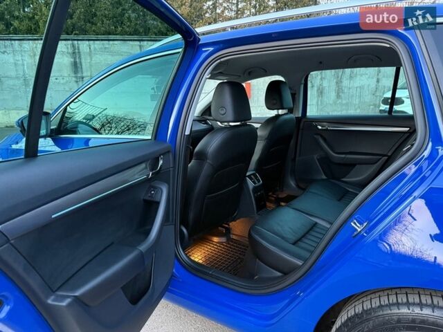 Синий Шкода Октавия, объемом двигателя 2 л и пробегом 245 тыс. км за 17850 $, фото 59 на Automoto.ua