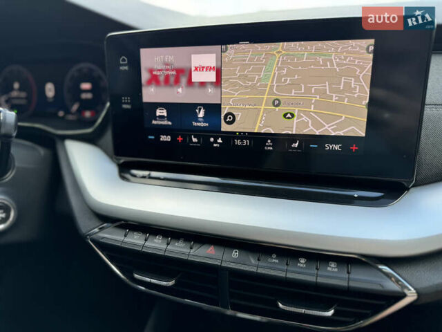 Синий Шкода Октавия, объемом двигателя 2 л и пробегом 228 тыс. км за 19350 $, фото 62 на Automoto.ua