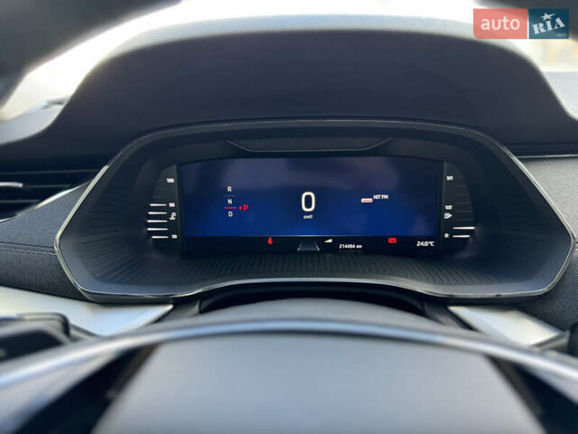 Синий Шкода Октавия, объемом двигателя 2 л и пробегом 228 тыс. км за 19350 $, фото 78 на Automoto.ua