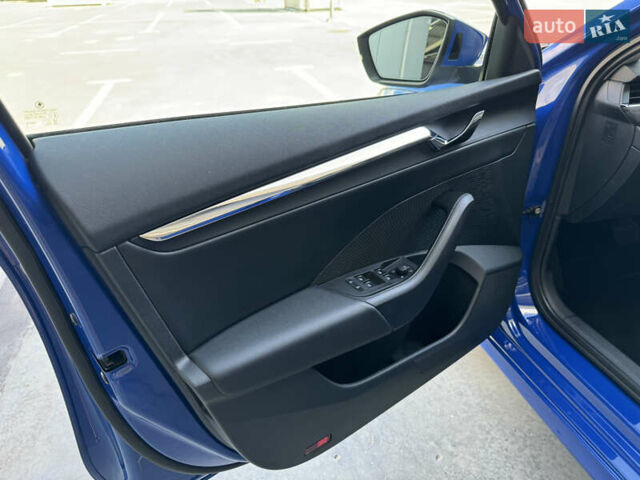 Синий Шкода Октавия, объемом двигателя 2 л и пробегом 228 тыс. км за 19350 $, фото 27 на Automoto.ua