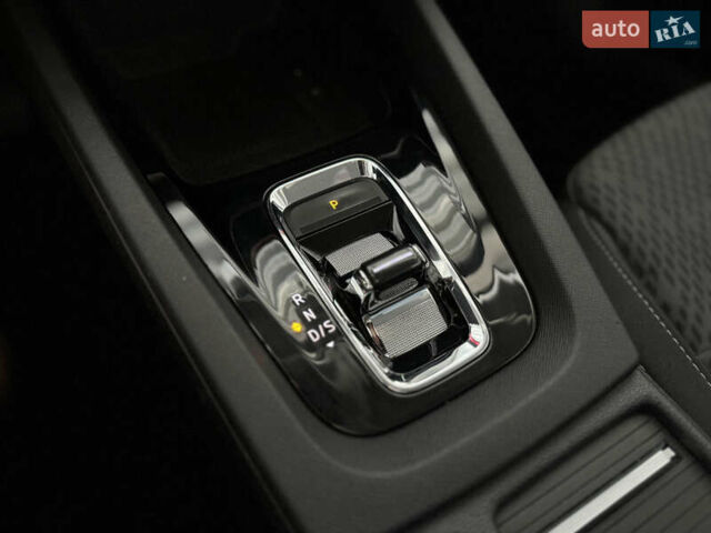 Синий Шкода Октавия, объемом двигателя 2 л и пробегом 228 тыс. км за 19350 $, фото 81 на Automoto.ua