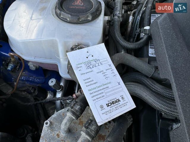 Синий Шкода Октавия, объемом двигателя 2 л и пробегом 228 тыс. км за 19350 $, фото 101 на Automoto.ua