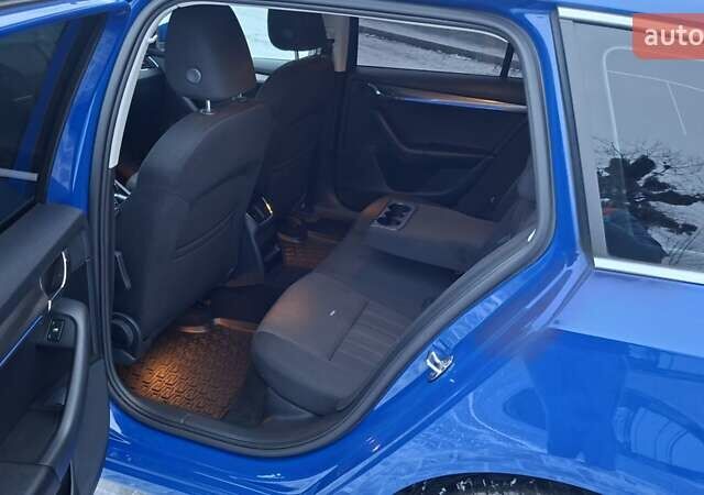 Синий Шкода Октавия, объемом двигателя 1.97 л и пробегом 200 тыс. км за 15899 $, фото 36 на Automoto.ua