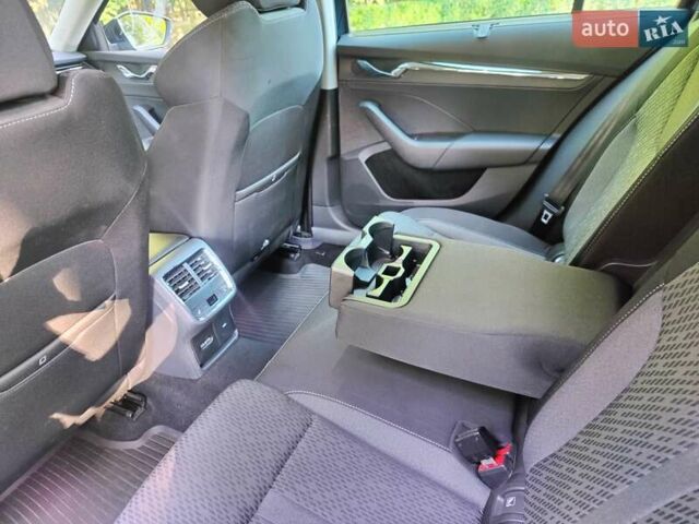 Синий Шкода Октавия, объемом двигателя 1.97 л и пробегом 160 тыс. км за 22800 $, фото 28 на Automoto.ua