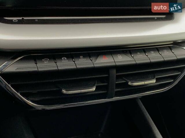 Синий Шкода Октавия, объемом двигателя 2 л и пробегом 244 тыс. км за 17955 $, фото 54 на Automoto.ua