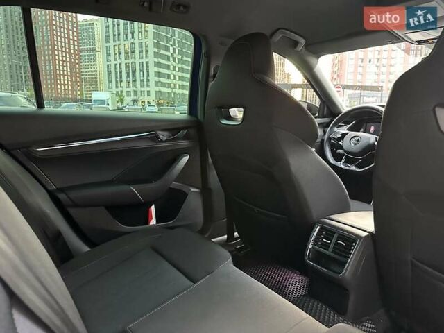 Синий Шкода Октавия, объемом двигателя 2 л и пробегом 223 тыс. км за 18750 $, фото 45 на Automoto.ua