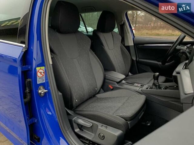 Синий Шкода Октавия, объемом двигателя 2 л и пробегом 244 тыс. км за 17955 $, фото 35 на Automoto.ua
