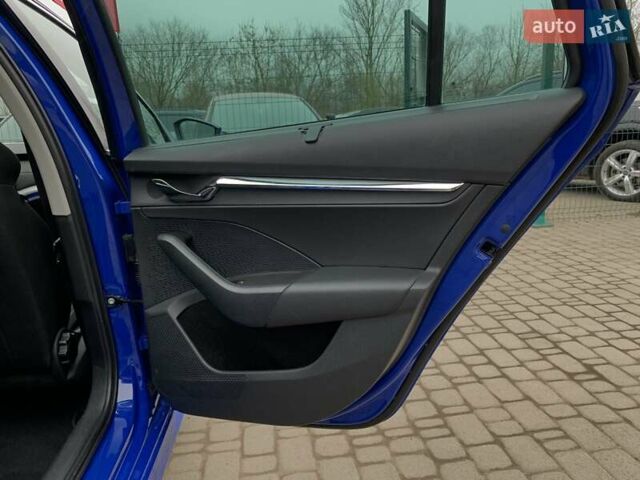 Синий Шкода Октавия, объемом двигателя 2 л и пробегом 244 тыс. км за 17955 $, фото 30 на Automoto.ua