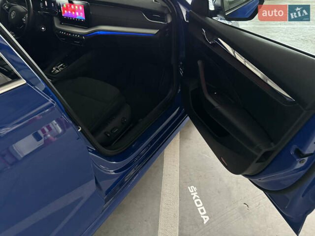 Синий Шкода Октавия, объемом двигателя 2 л и пробегом 228 тыс. км за 19350 $, фото 54 на Automoto.ua