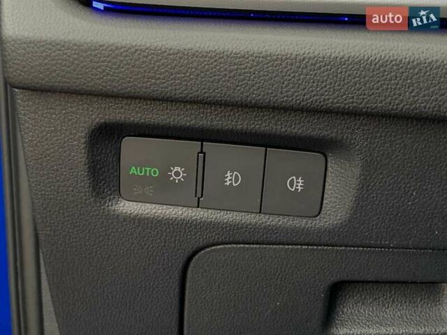 Синий Шкода Октавия, объемом двигателя 2 л и пробегом 244 тыс. км за 17955 $, фото 42 на Automoto.ua