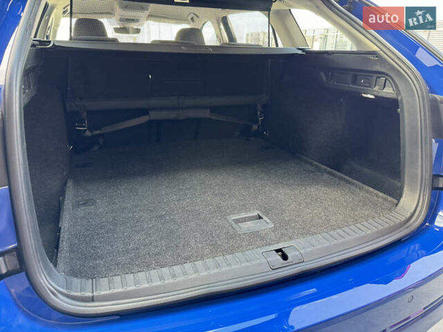 Синий Шкода Октавия, объемом двигателя 2 л и пробегом 228 тыс. км за 19350 $, фото 93 на Automoto.ua