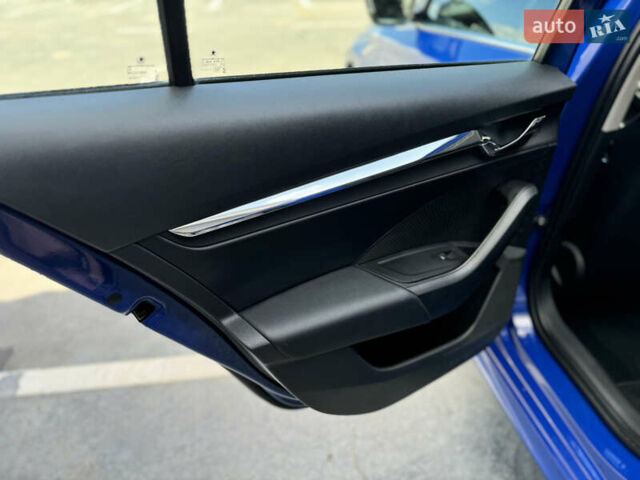 Синий Шкода Октавия, объемом двигателя 2 л и пробегом 228 тыс. км за 19350 $, фото 46 на Automoto.ua