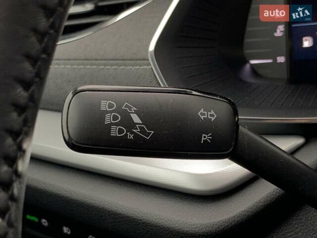 Синий Шкода Октавия, объемом двигателя 2 л и пробегом 244 тыс. км за 17955 $, фото 47 на Automoto.ua