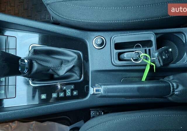 Синий Шкода Октавия, объемом двигателя 1.97 л и пробегом 200 тыс. км за 15899 $, фото 21 на Automoto.ua