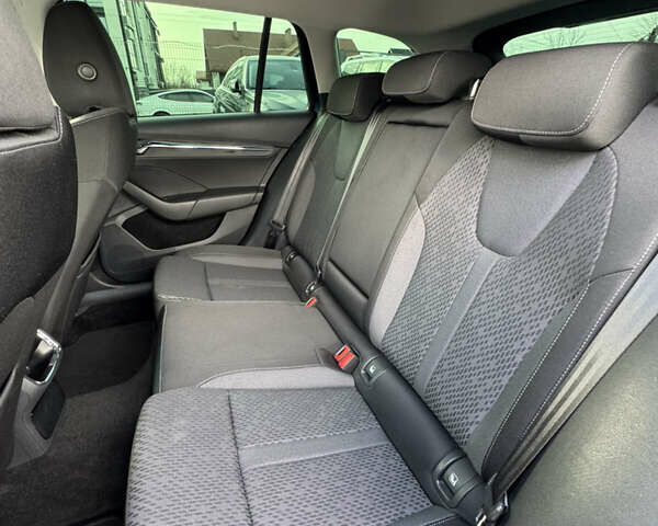 Синій Шкода Октавія, об'ємом двигуна 1.97 л та пробігом 163 тис. км за 19999 $, фото 23 на Automoto.ua