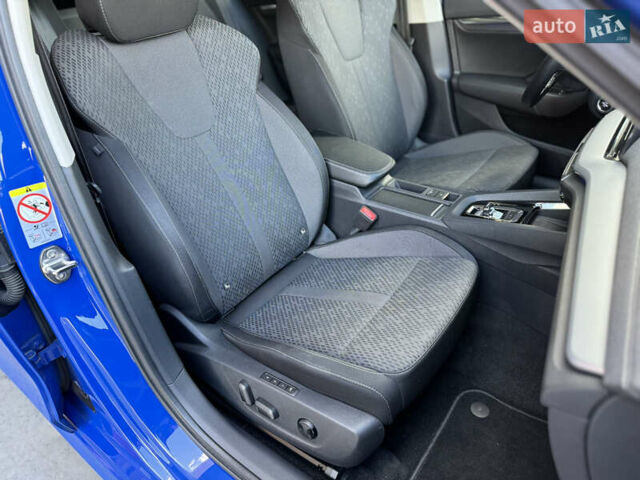 Синий Шкода Октавия, объемом двигателя 2 л и пробегом 228 тыс. км за 19350 $, фото 45 на Automoto.ua