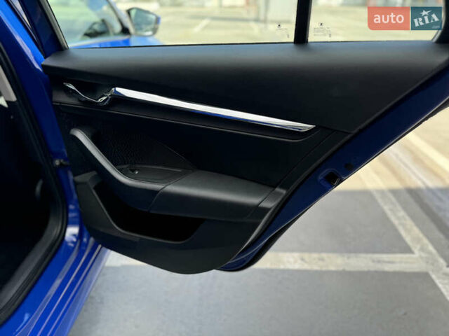 Синий Шкода Октавия, объемом двигателя 2 л и пробегом 228 тыс. км за 19350 $, фото 48 на Automoto.ua