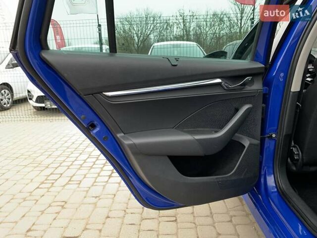 Синий Шкода Октавия, объемом двигателя 2 л и пробегом 244 тыс. км за 17955 $, фото 26 на Automoto.ua