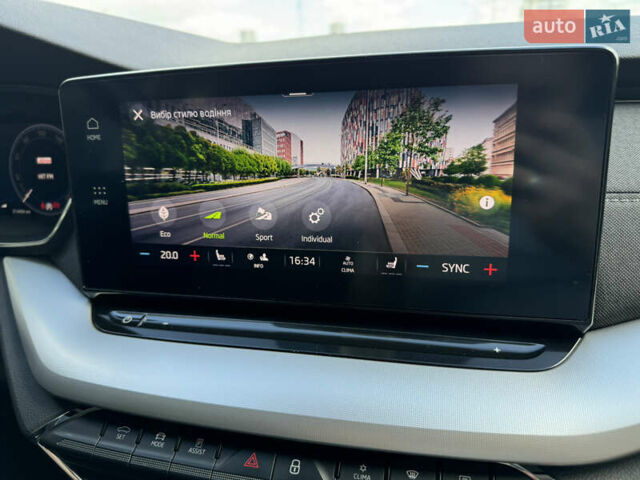 Синий Шкода Октавия, объемом двигателя 2 л и пробегом 228 тыс. км за 19350 $, фото 73 на Automoto.ua