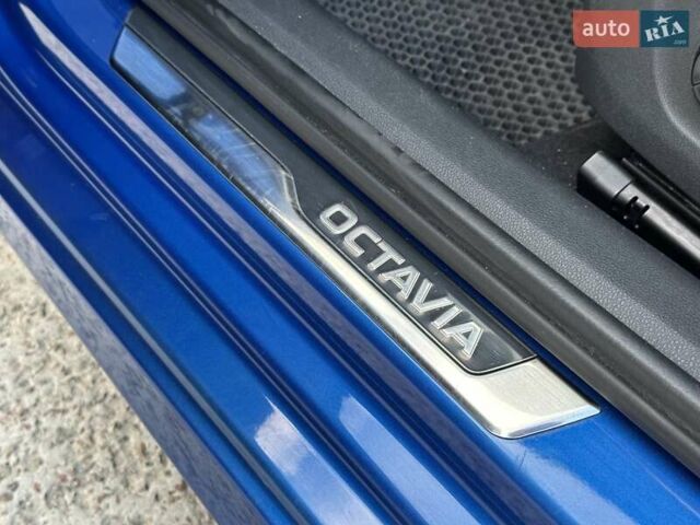 Синий Шкода Октавия, объемом двигателя 2 л и пробегом 223 тыс. км за 18750 $, фото 35 на Automoto.ua