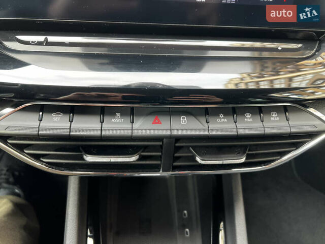 Синий Шкода Октавия, объемом двигателя 2 л и пробегом 170 тыс. км за 23300 $, фото 58 на Automoto.ua