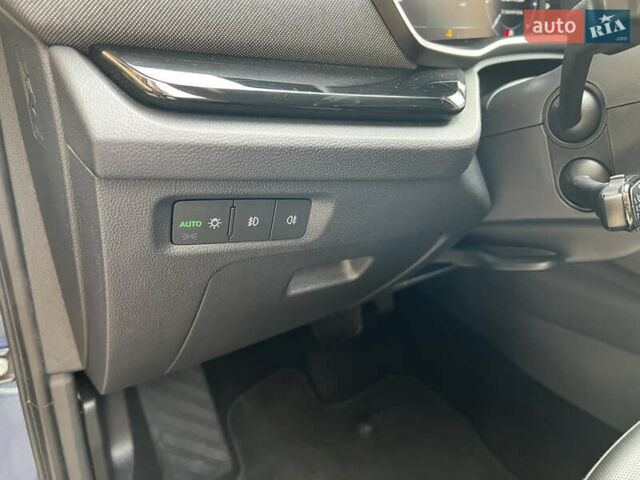 Синий Шкода Октавия, объемом двигателя 2 л и пробегом 170 тыс. км за 23300 $, фото 29 на Automoto.ua