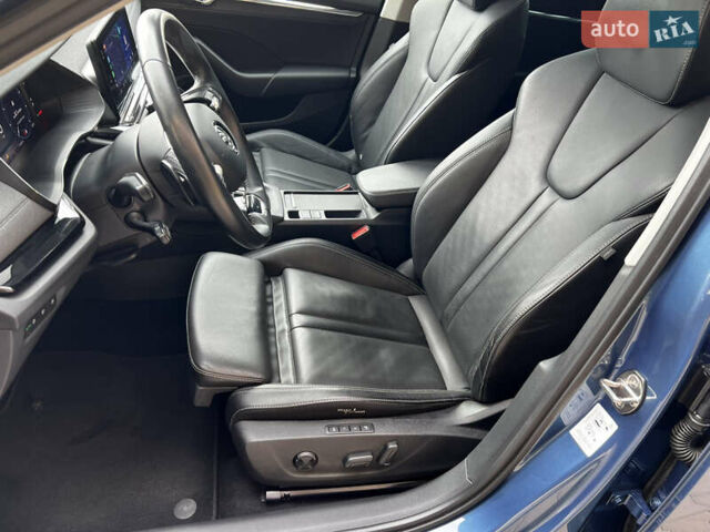 Синий Шкода Октавия, объемом двигателя 2 л и пробегом 170 тыс. км за 23300 $, фото 30 на Automoto.ua