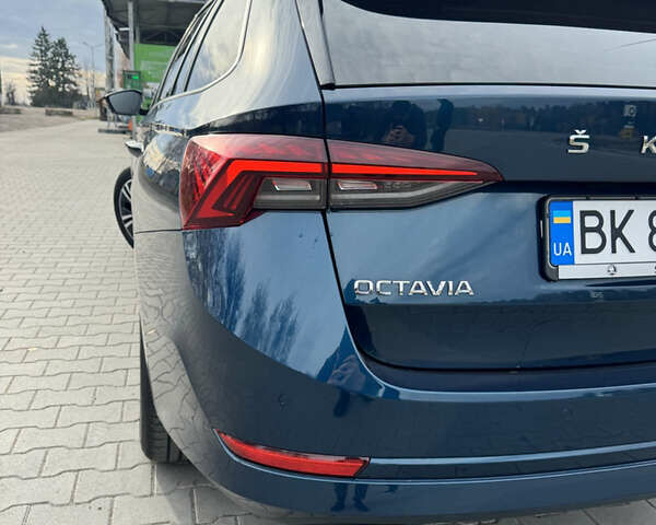 Синий Шкода Октавия, объемом двигателя 1.97 л и пробегом 225 тыс. км за 20000 $, фото 8 на Automoto.ua