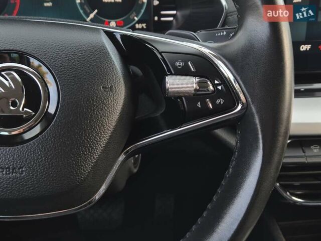 Синій Шкода Октавія, об'ємом двигуна 2 л та пробігом 174 тис. км за 21400 $, фото 42 на Automoto.ua