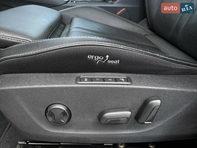 Синий Шкода Октавия, объемом двигателя 2 л и пробегом 170 тыс. км за 23400 $, фото 20 на Automoto.ua