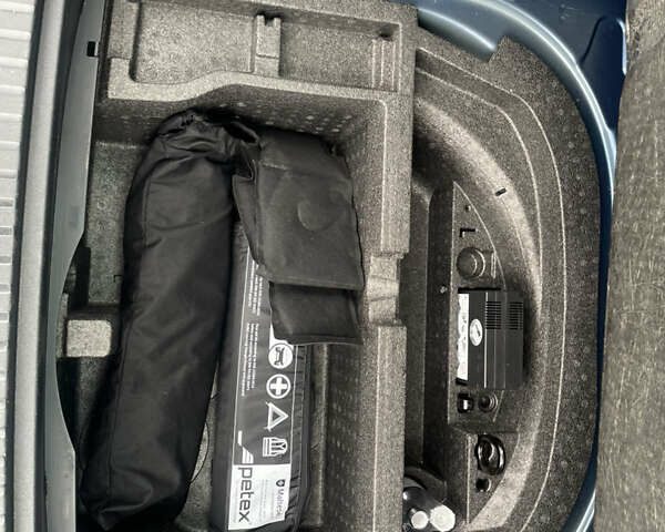 Синій Шкода Октавія, об'ємом двигуна 2 л та пробігом 81 тис. км за 25193 $, фото 35 на Automoto.ua