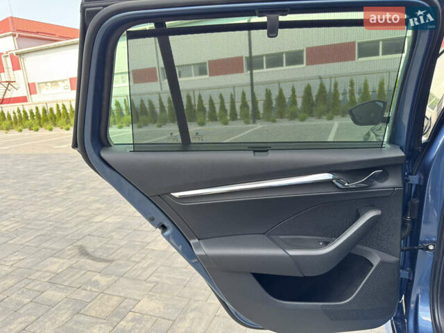 Синий Шкода Октавия, объемом двигателя 2 л и пробегом 170 тыс. км за 23400 $, фото 38 на Automoto.ua