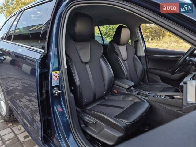 Синій Шкода Октавія, об'ємом двигуна 2 л та пробігом 174 тис. км за 21400 $, фото 34 на Automoto.ua