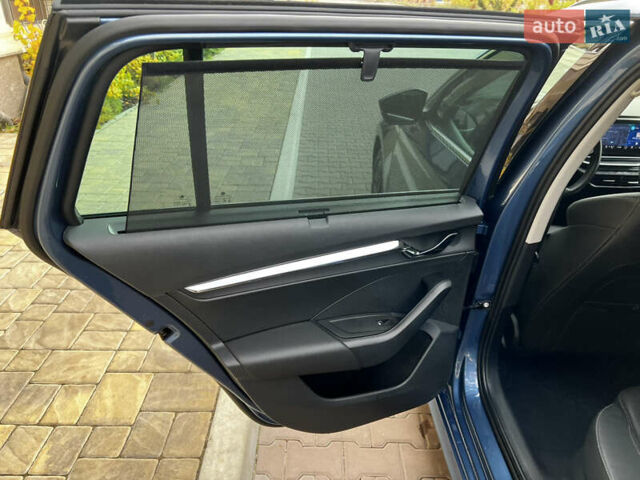 Синий Шкода Октавия, объемом двигателя 2 л и пробегом 170 тыс. км за 23300 $, фото 84 на Automoto.ua