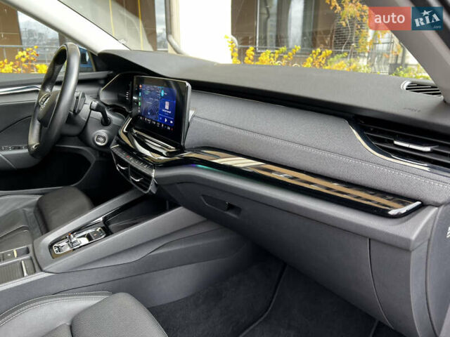 Синий Шкода Октавия, объемом двигателя 2 л и пробегом 170 тыс. км за 23300 $, фото 71 на Automoto.ua