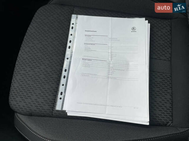 Синій Шкода Октавія, об'ємом двигуна 2 л та пробігом 81 тис. км за 25193 $, фото 83 на Automoto.ua