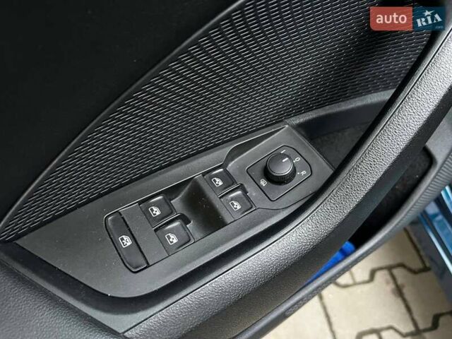 Синій Шкода Октавія, об'ємом двигуна 1.97 л та пробігом 208 тис. км за 19999 $, фото 16 на Automoto.ua