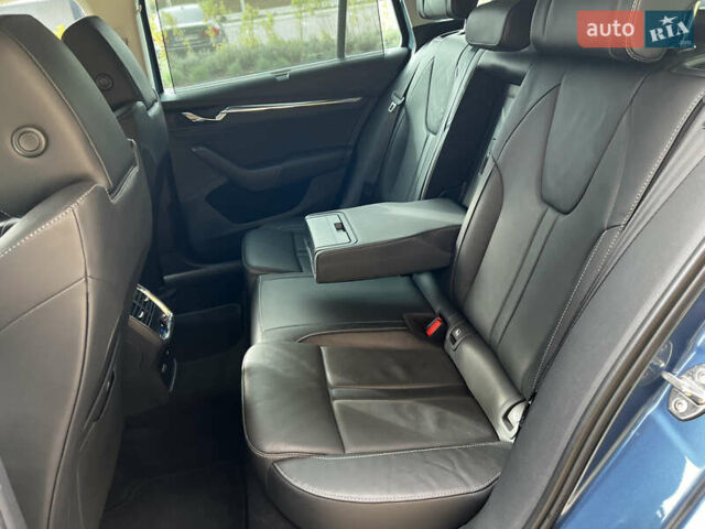 Синий Шкода Октавия, объемом двигателя 2 л и пробегом 170 тыс. км за 23300 $, фото 85 на Automoto.ua