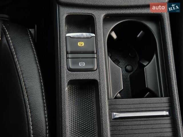 Синій Шкода Октавія, об'ємом двигуна 2 л та пробігом 174 тис. км за 21400 $, фото 48 на Automoto.ua