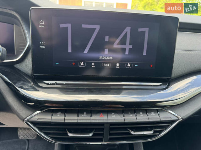 Синий Шкода Октавия, объемом двигателя 2 л и пробегом 170 тыс. км за 23400 $, фото 33 на Automoto.ua