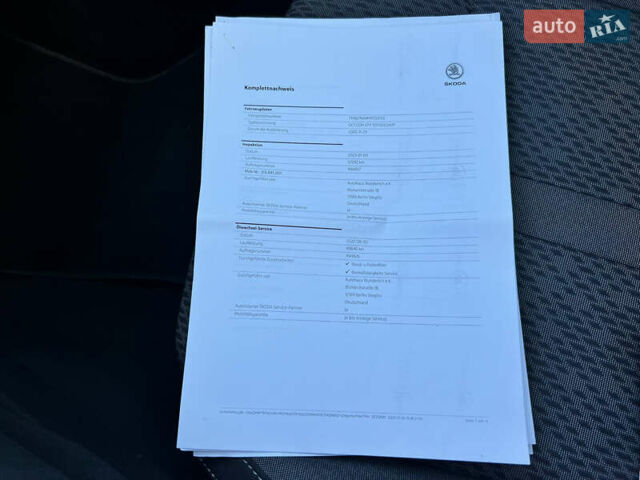 Синій Шкода Октавія, об'ємом двигуна 2 л та пробігом 81 тис. км за 25615 $, фото 92 на Automoto.ua